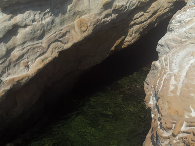 Philoctetes homeric cave 